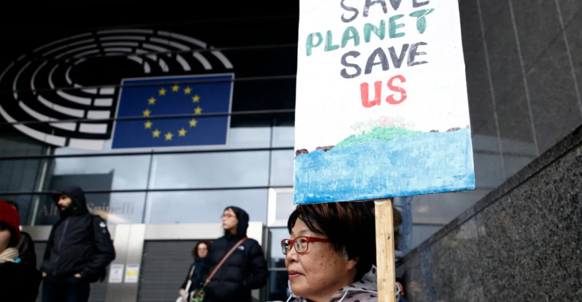 EU se připravuje na klimatický plán Evropské komise. Prvním cílem bude neutralita