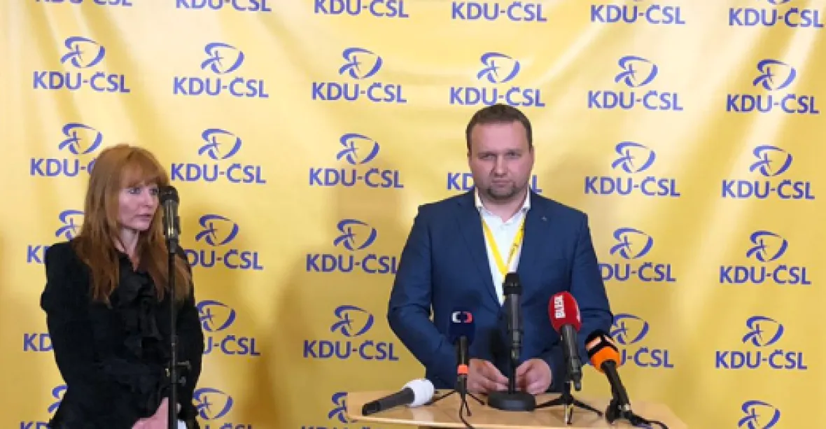 Jurečka se stal novým předsedou KDU-ČSL, nahradil Výborného