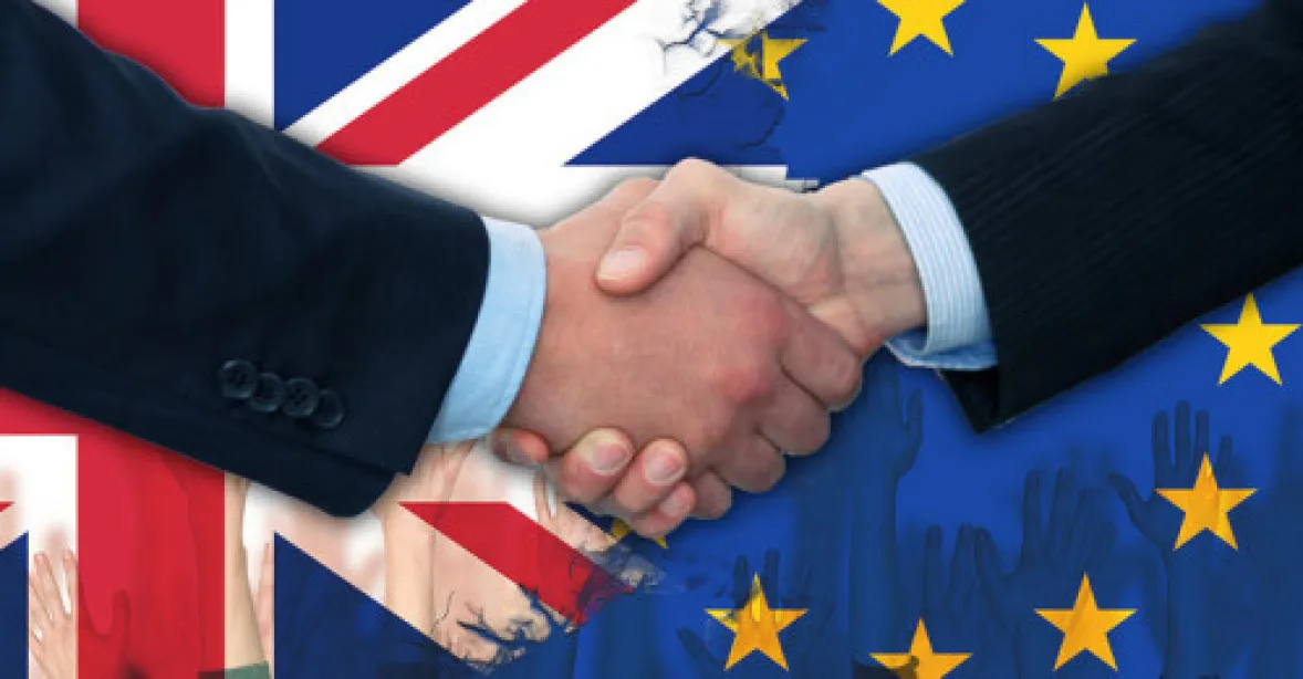 Europoslanci schválili brexitovou dohodu. Británie opustí unii v pátek o půlnoci