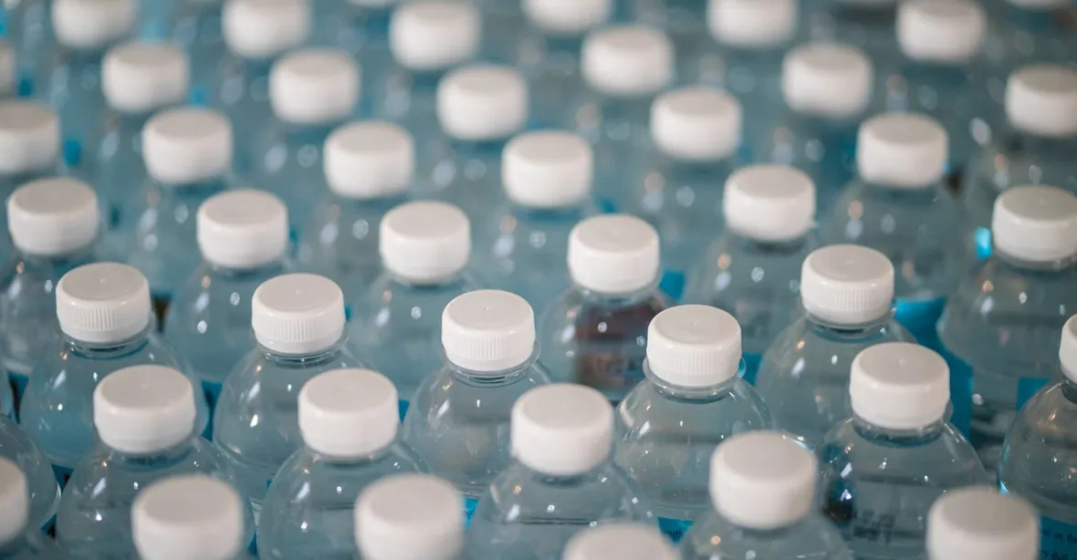 Co přinese zálohování plastových lahví?
