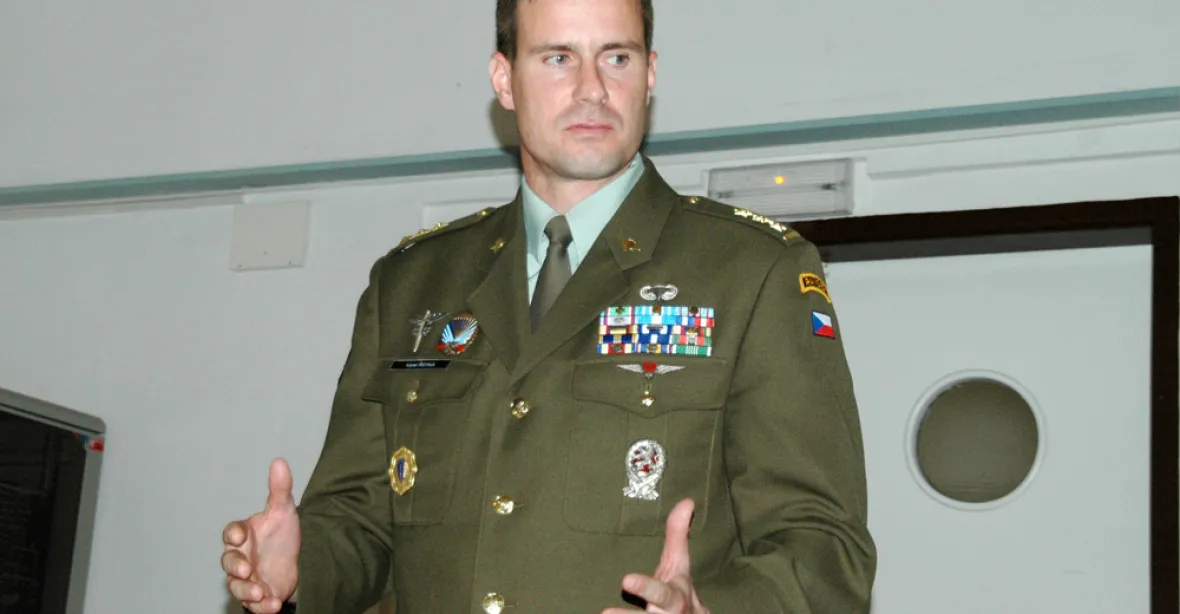 Ředitelem úřadu pro kybernetickou bezpečnost se stal generál Karel Řehka