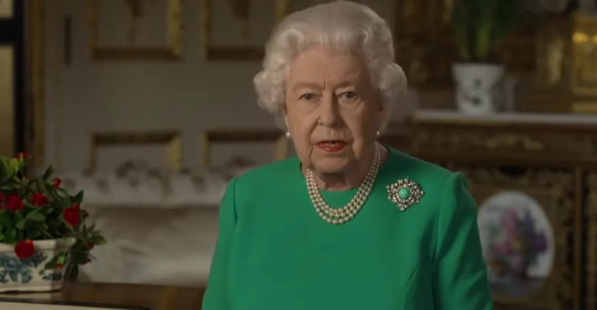 Video: Děkuji vám, zase se sejdeme, ujistila královna v televizi Brity