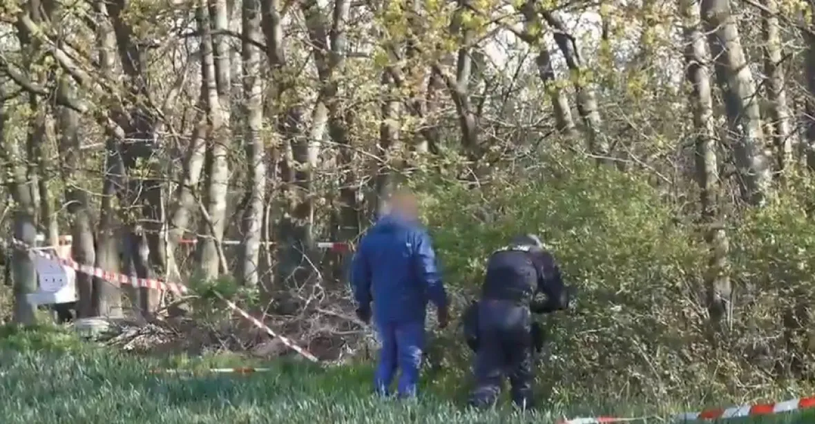 VIDEO: Zadržení podezřelého. Na Olomoucku byla brutálně zavražděna náhodná cyklistka