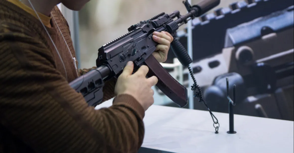 Obrana od České zbrojovky objedná až 39 tisíc zbraní. Stát mohou i 2,35 miliardy