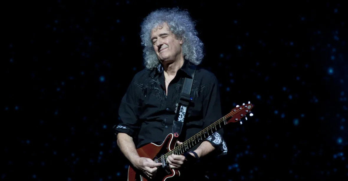 Kytarista kapely Queen Brian May prodělal infarkt, prý byl „blízko smrti“