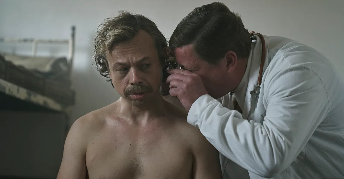VIDEO: První záběry k celovečernímu filmu Havel jsou venku. Podívejte se