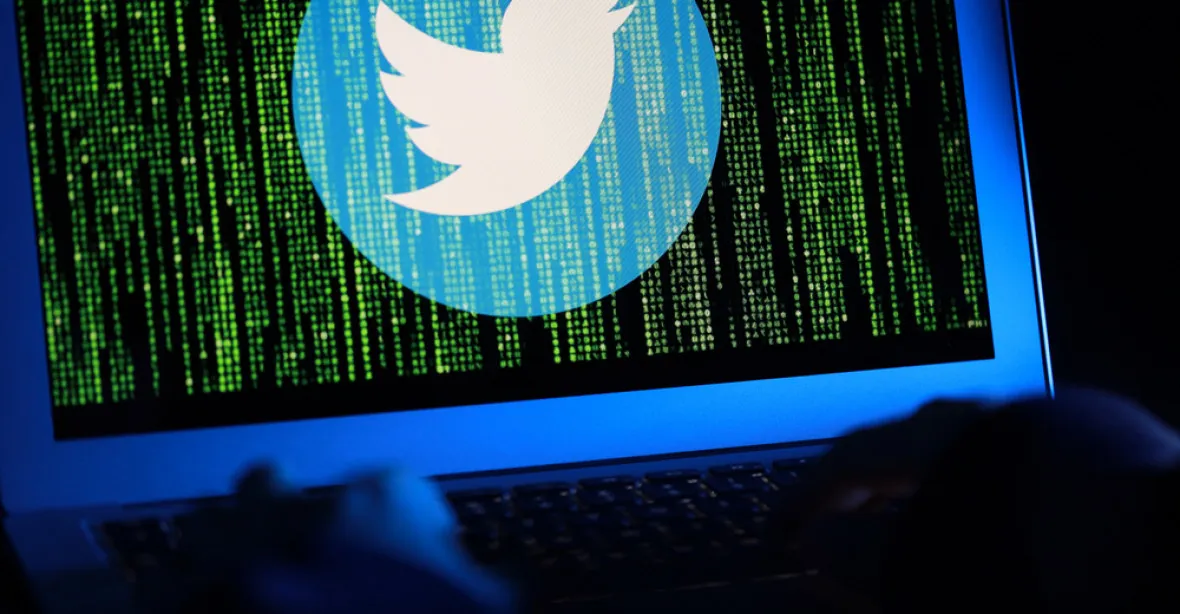 Twitter čelí žalobě. Poskytoval telefonní čísla k cíleným reklamám