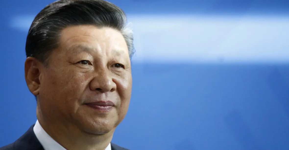 Čínský prezident Si popřál Trumpovi brzké uzdravení z čínského viru
