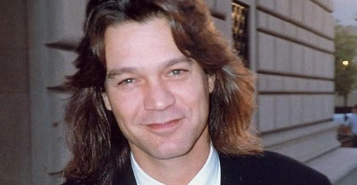 Rockový kytarista Eddie Van Halen zemřel na rakovinu