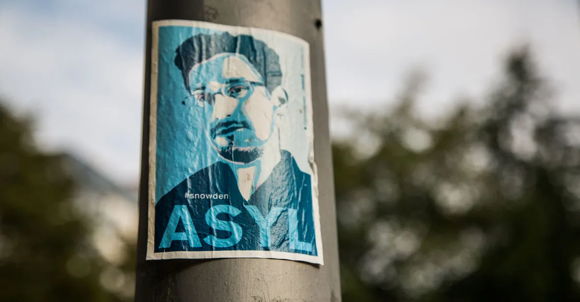 Američan Snowden žádá o ruské občanství