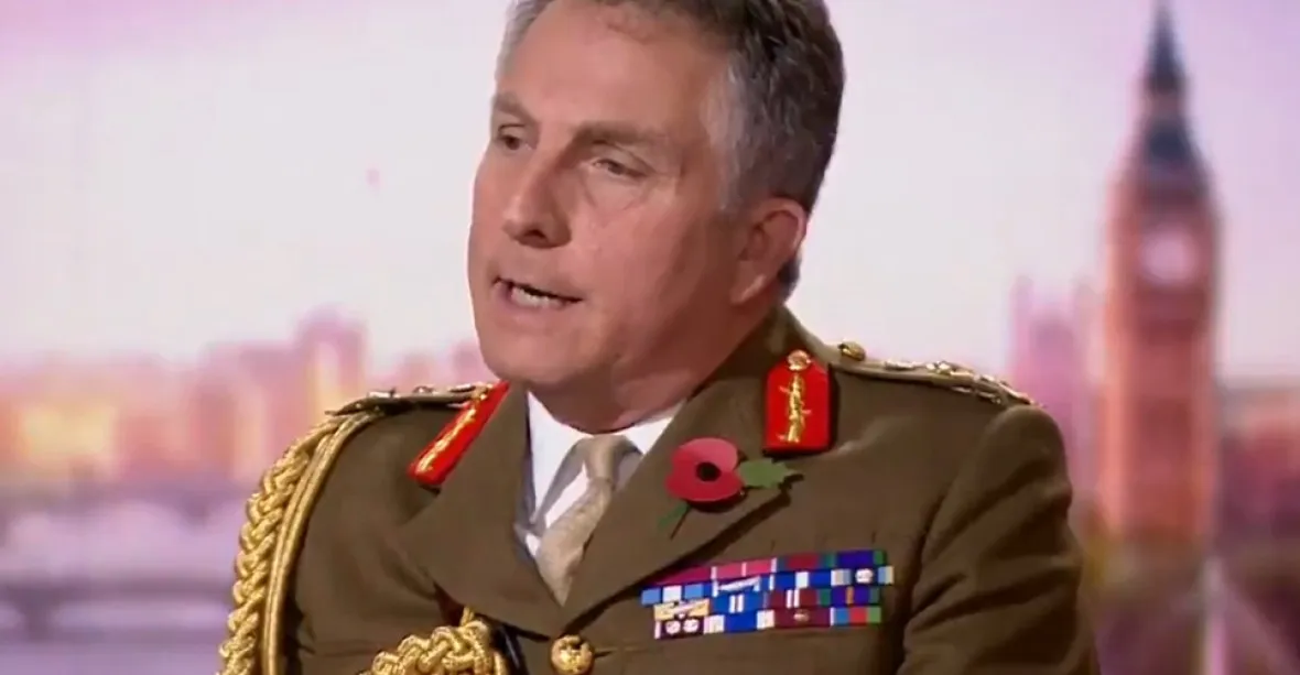 Velitel britské armády generál Carter varuje před třetí světovou válkou
