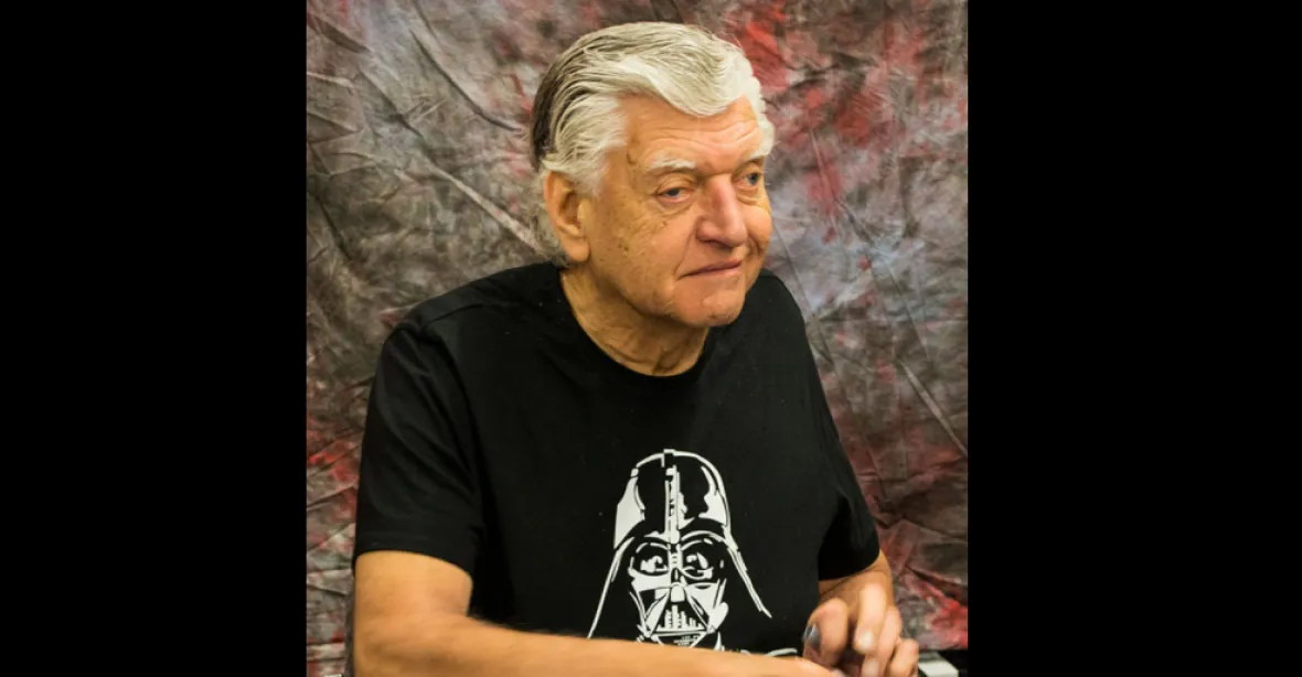 Zemřel první představitel Darth Vadera ze Star Wars, herec Dave Prowse