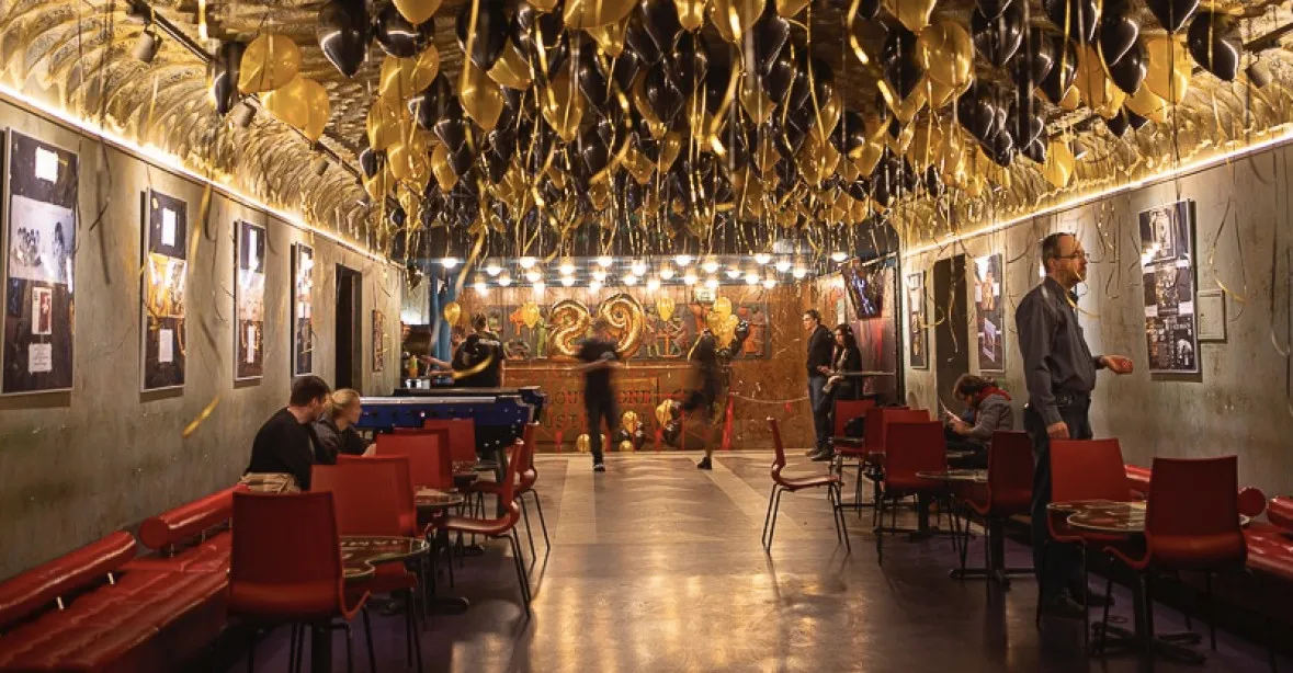 Pražské Rock Café oslaví 30leté jubileum, otevírá narozeninové okénko