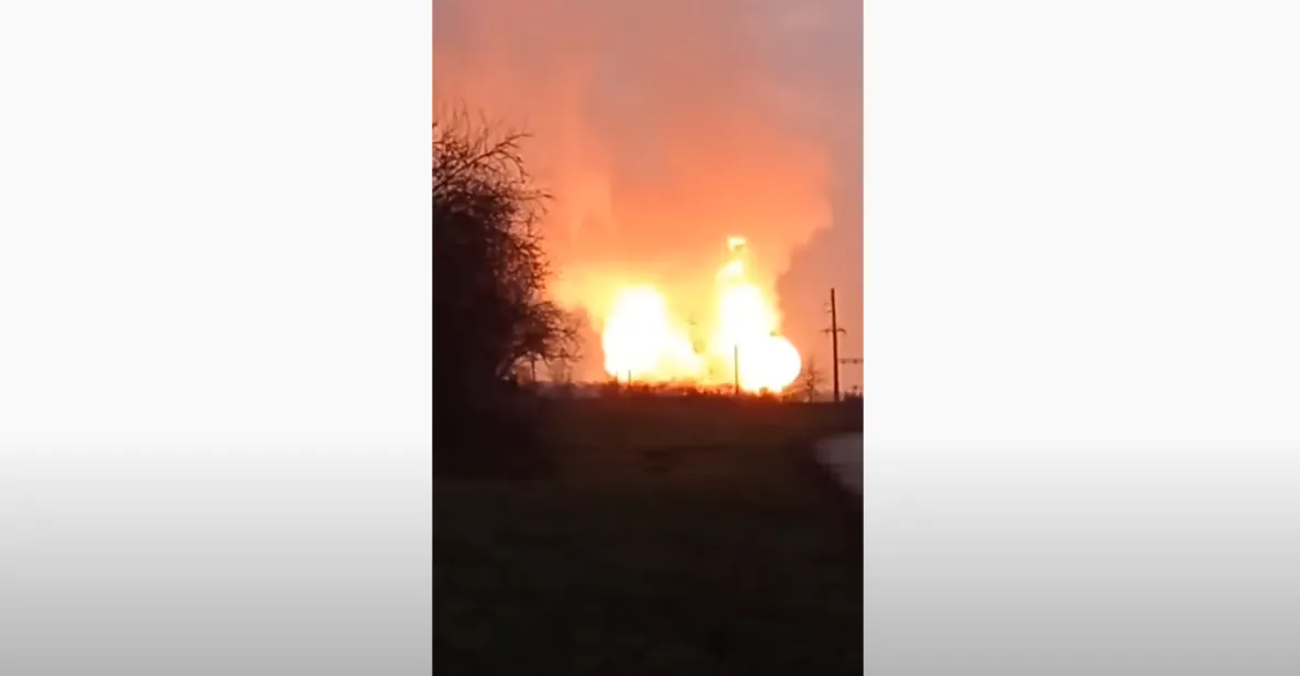 VIDEO: Na Ukrajině vybuchl páteřní plynovod s plynem do Evropy