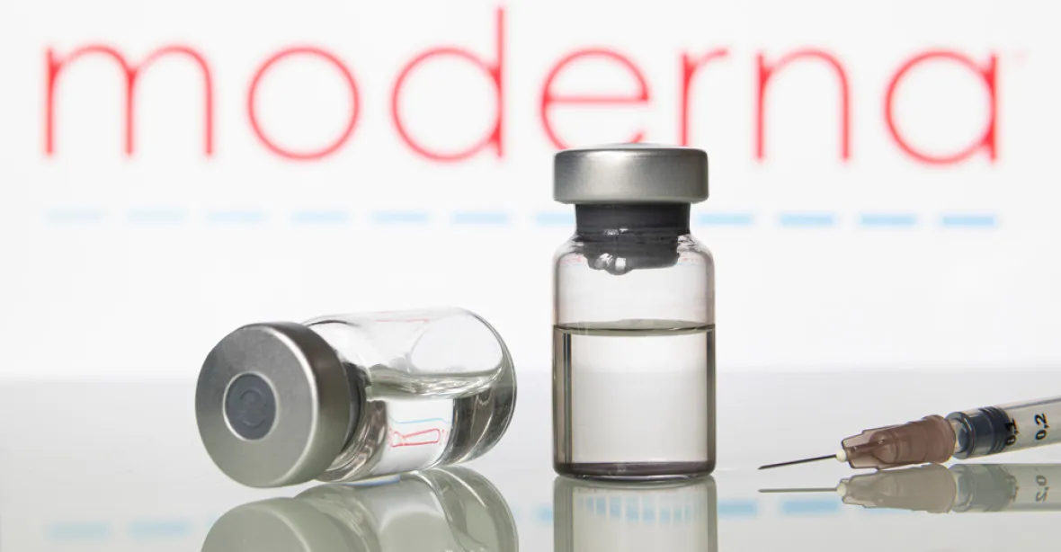 Do Česka dorazí polovina vakcín Moderny a o týden později