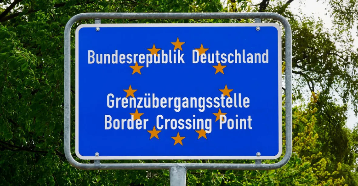 Polovina zakázek má kvůli kontrolám na německých hranicích zpoždění