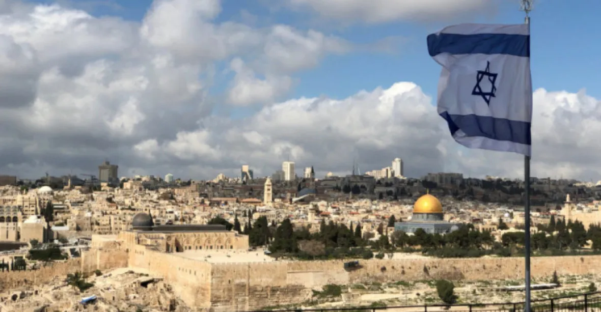 Izrael dává zelený pas i lidem, kteří prodělali covid