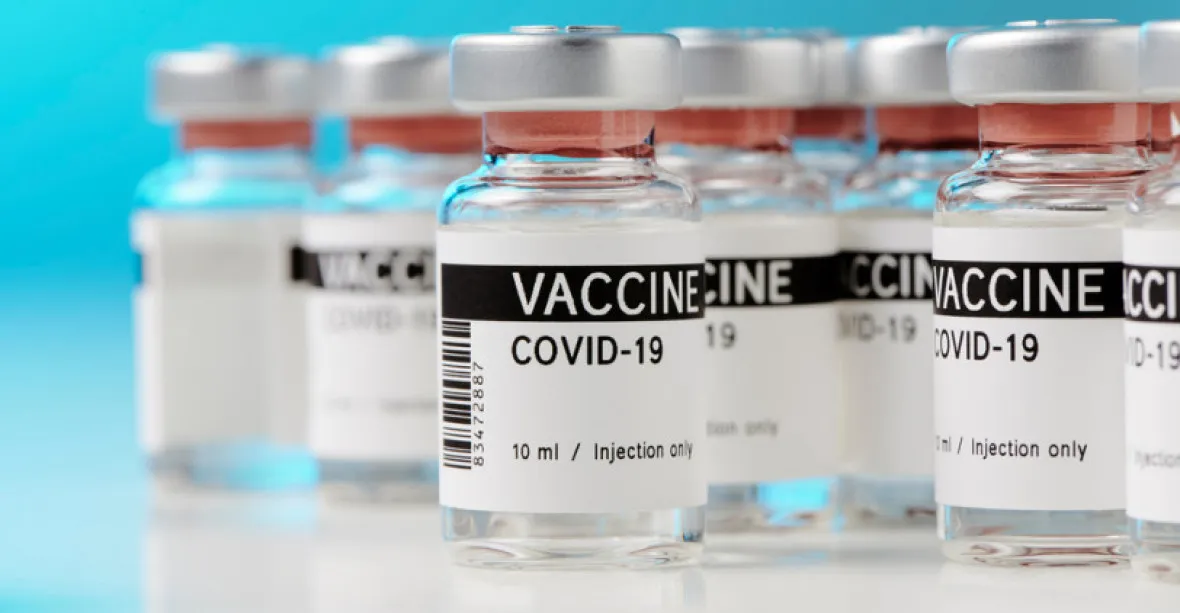 Do Karlovarského kraje dorazilo 15 tisíc vakcín proti covidu z Německa