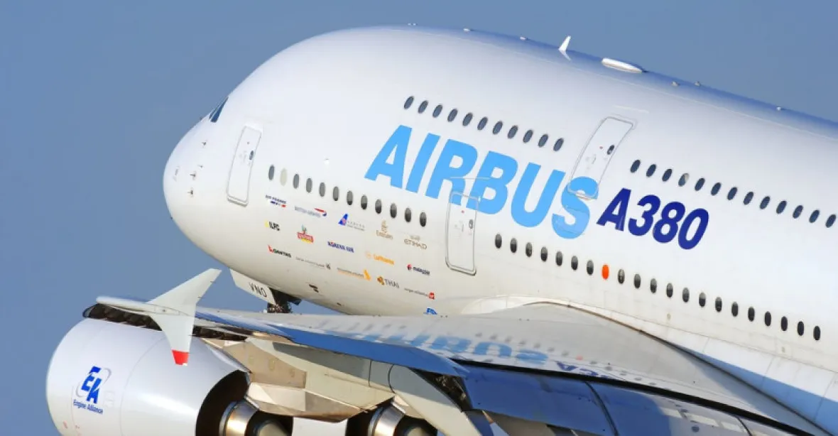 EU a USA pozastaví cla zavedená kvůli Airbusu a Boeingu