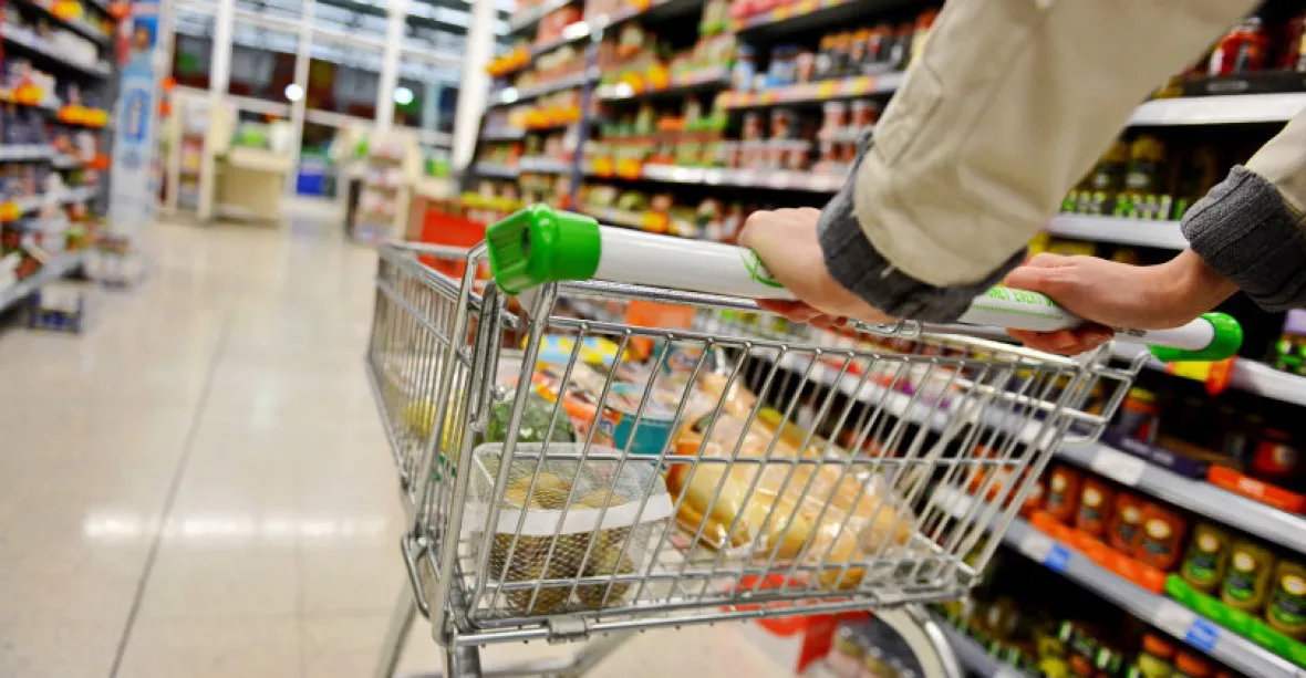 Senát odmítl povinné kvóty na české potraviny v obchodech