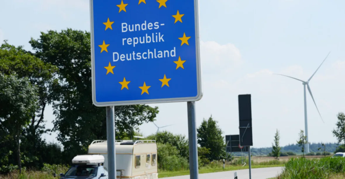 Německo se dál bojí nákazy z Česka. Prodlužuje hraniční kontroly o dva týdny