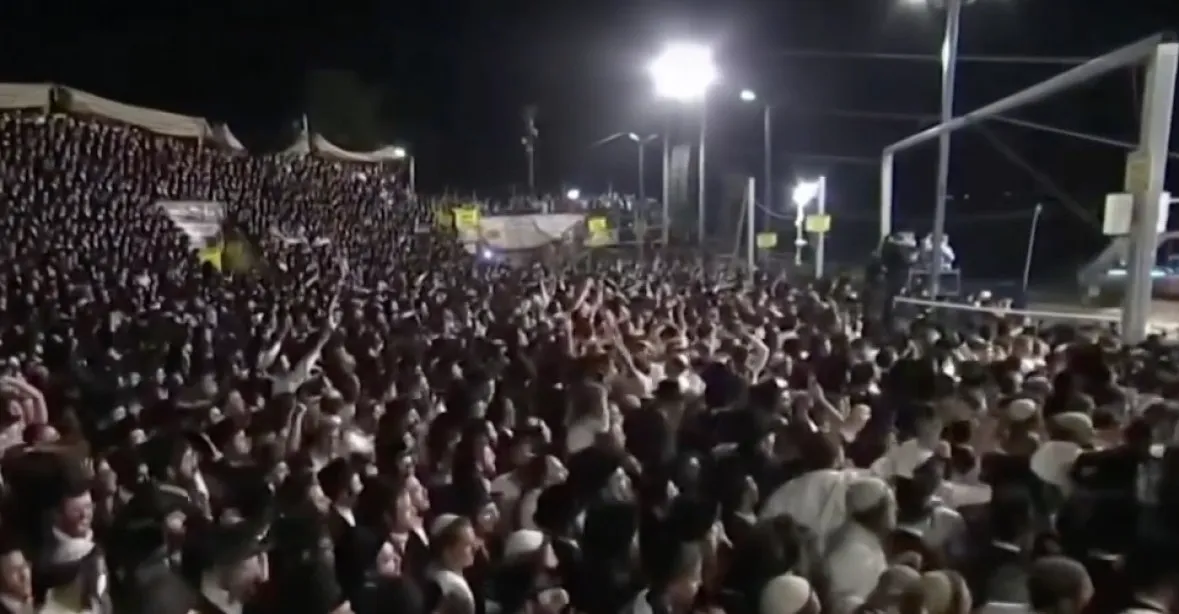VIDEO: Udušeni, ušlapáni. Desítky poutníků v Izraeli zemřely při tlačenici během oslav