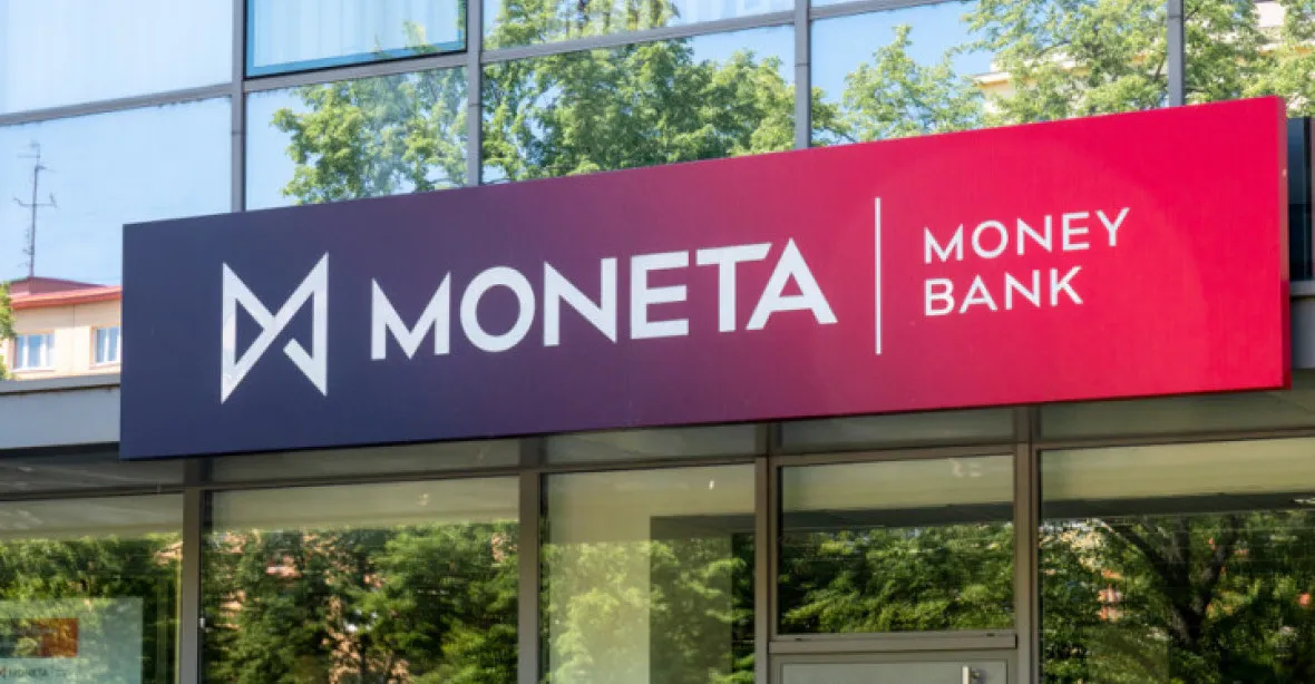 Bankovní obchod desetiletí: Moneta podepsala spojení s Air Bank