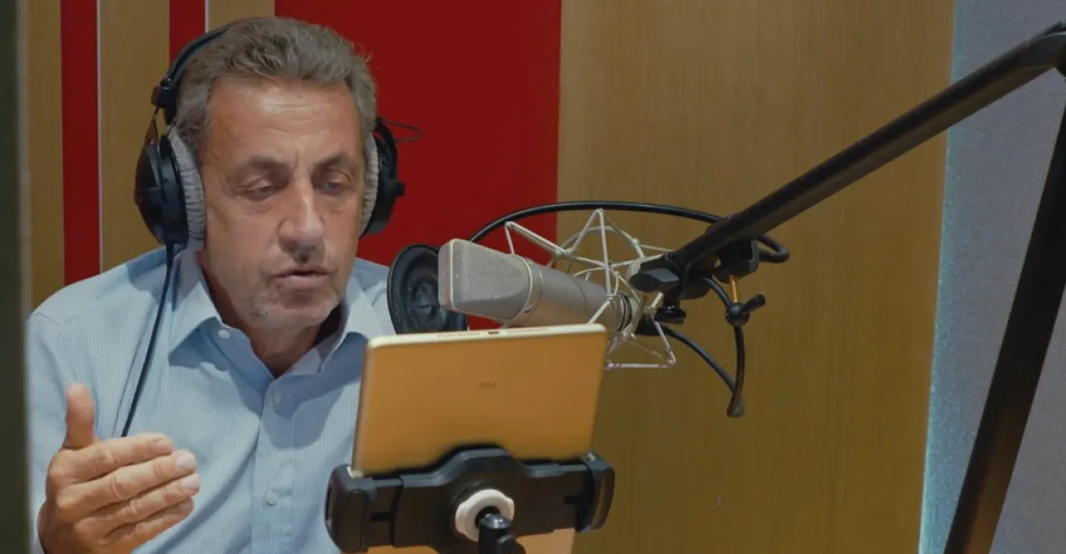 Sarkozy načetl své paměti jako audioknihu