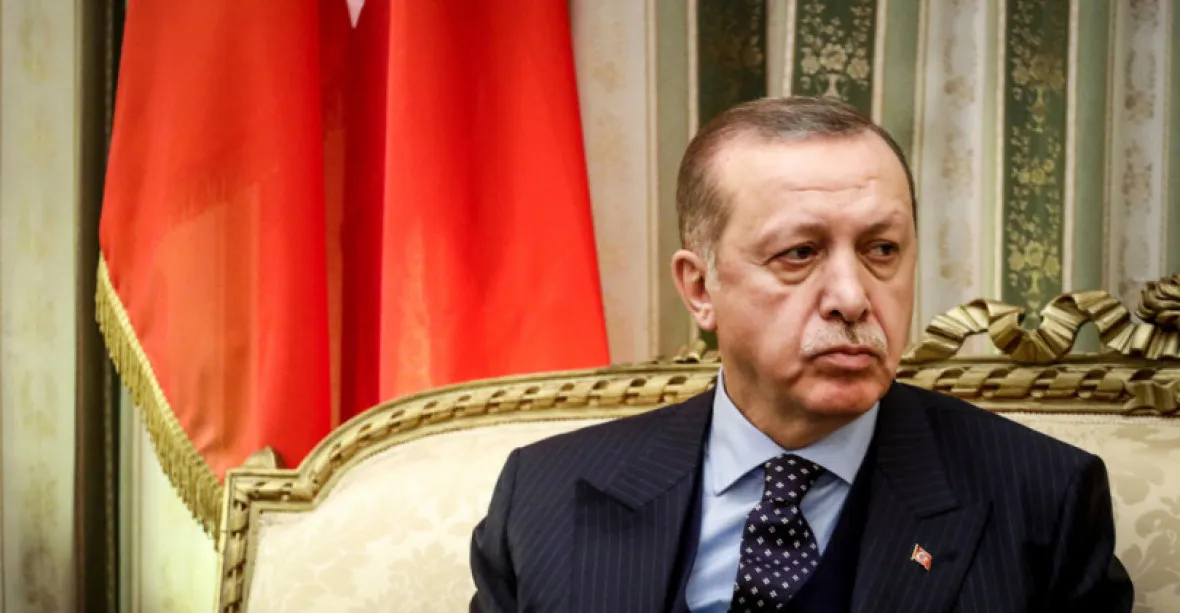 Turecko je nespokojené z výsledků summitu, EU prý zaujala zdržovací taktiku