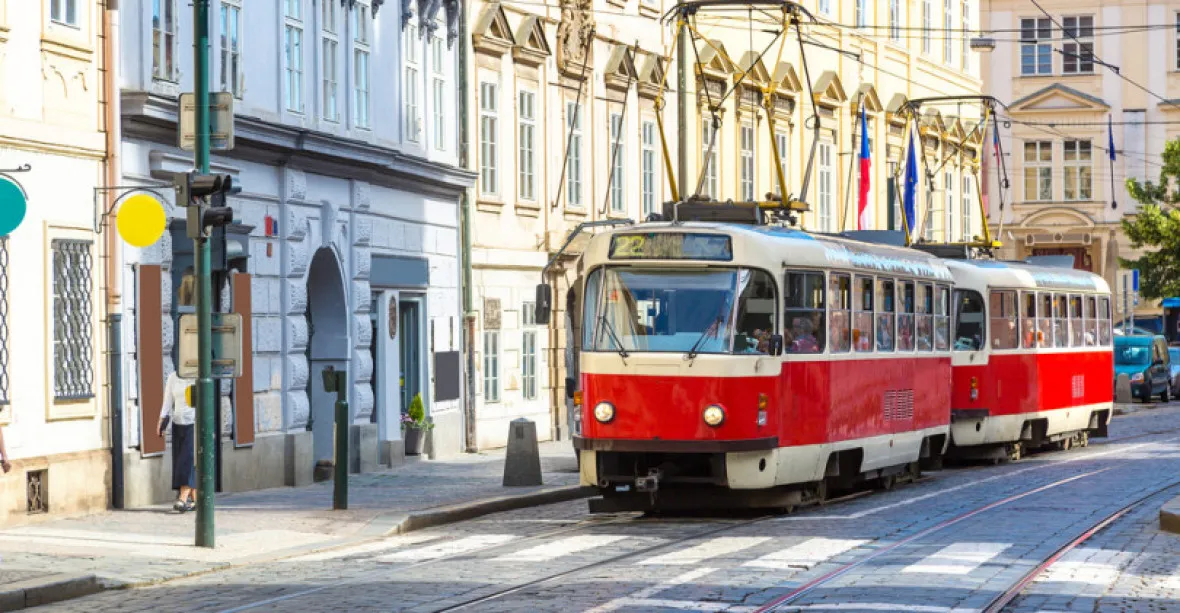 Tramvajovou dopravu v centru Prahy čeká chaos, dvanáct linek pojede jinak