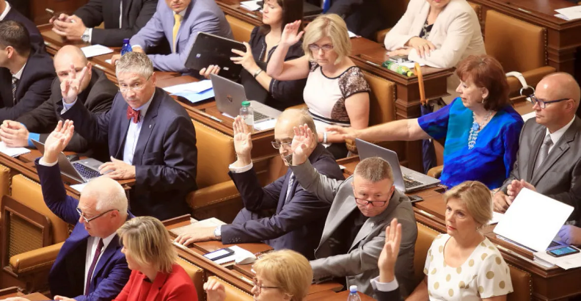Sněmovna stvrdila nový stavební zákon, s prosazením pomohly hlasy KSČM