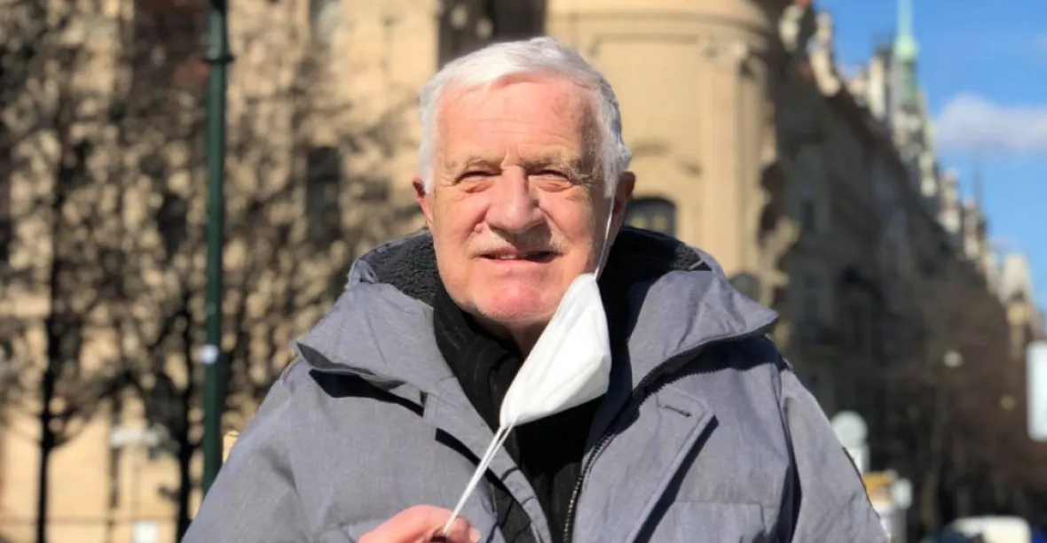 Václav Klaus žaluje ministerstvo zdravotnictví kvůli pokutě za nenošení roušky
