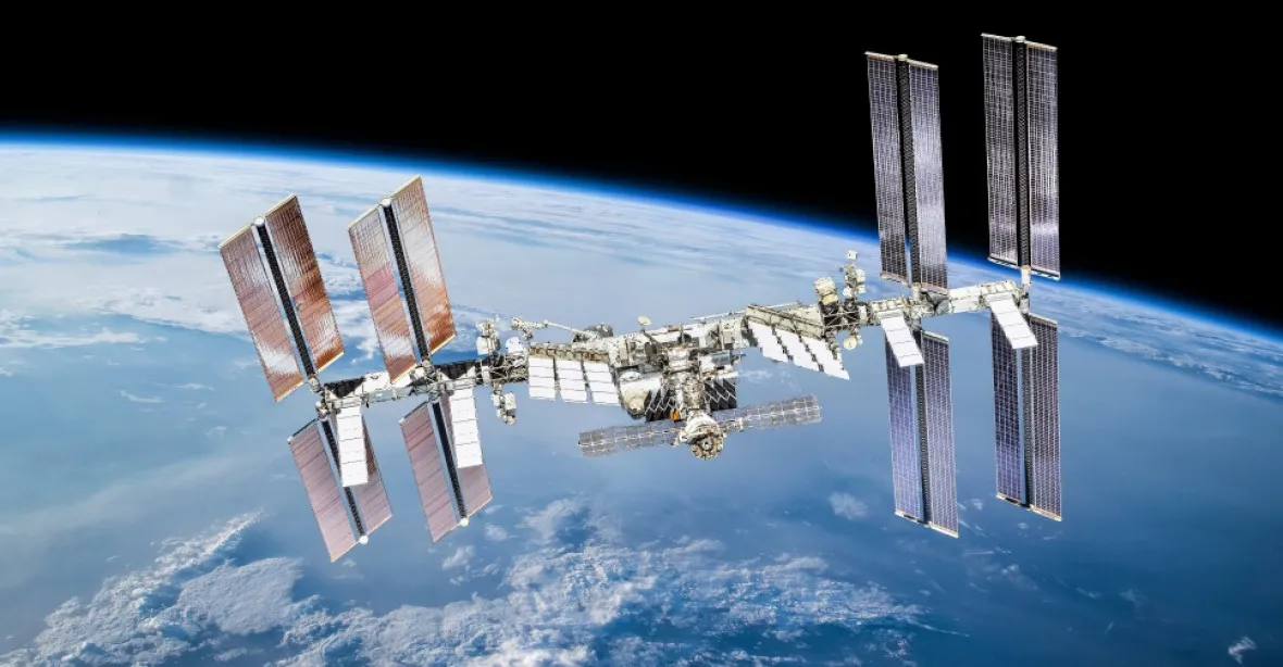 Ruskému modulu nečekaně zažehly motory, vychýlil ISS z trajektorie