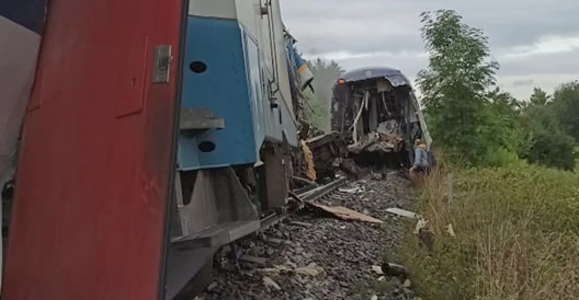 Vagón byl ve vteřině na šrot, popisuje dívka srážku vlaků