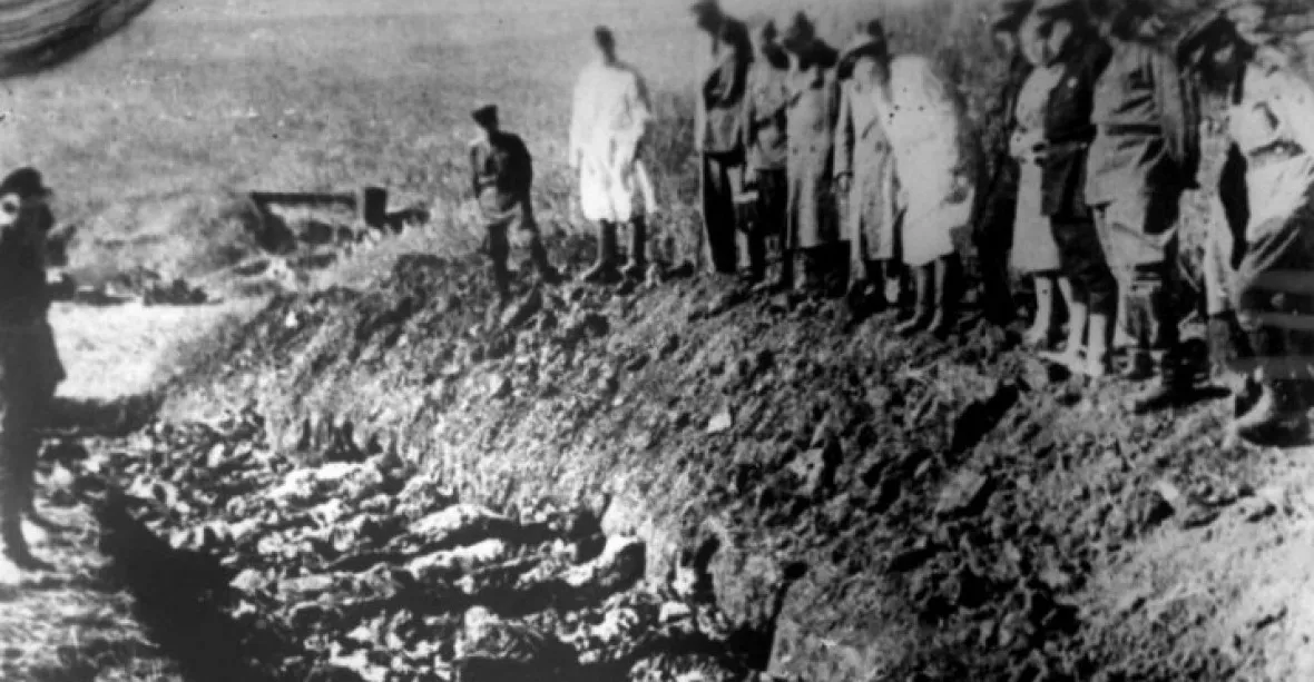 Děsivý nález v „údolí smrti“. Nacisti popravovali v zákopech, našel se masový hrob
