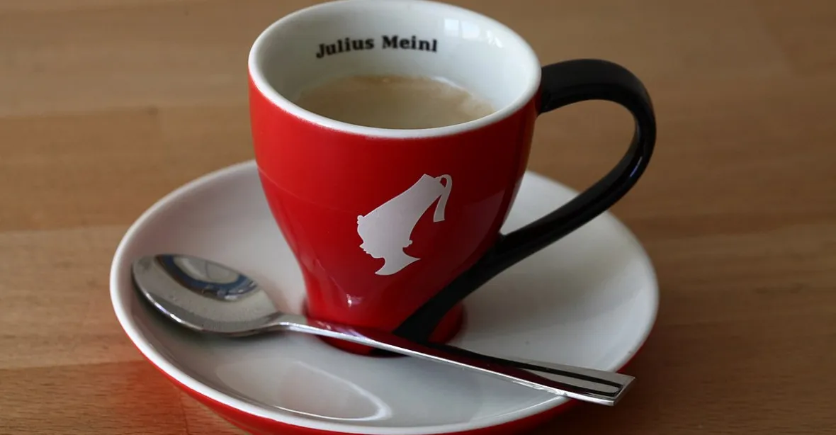 Julius Meinl už bez Turka. Vídeňský prodejce kávy kvůli údajnému rasismu mění známé logo