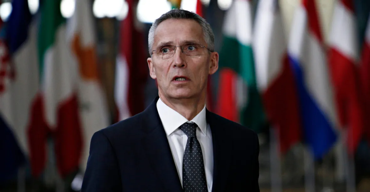 Šéf NATO varoval Moskvu kvůli přesunům jednotek k hranicím Ukrajiny