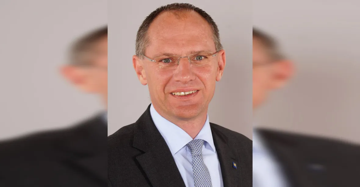 „Pánové z USA a Izraele otrávili klima.“ Nový rakouský ministr čelí nařčením z antisemitismu