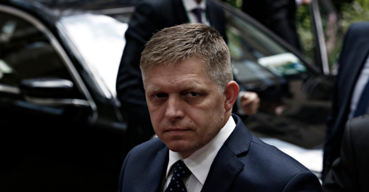 Slovenská policie potvrdila, že obvinila expremiéra Fica z podněcování