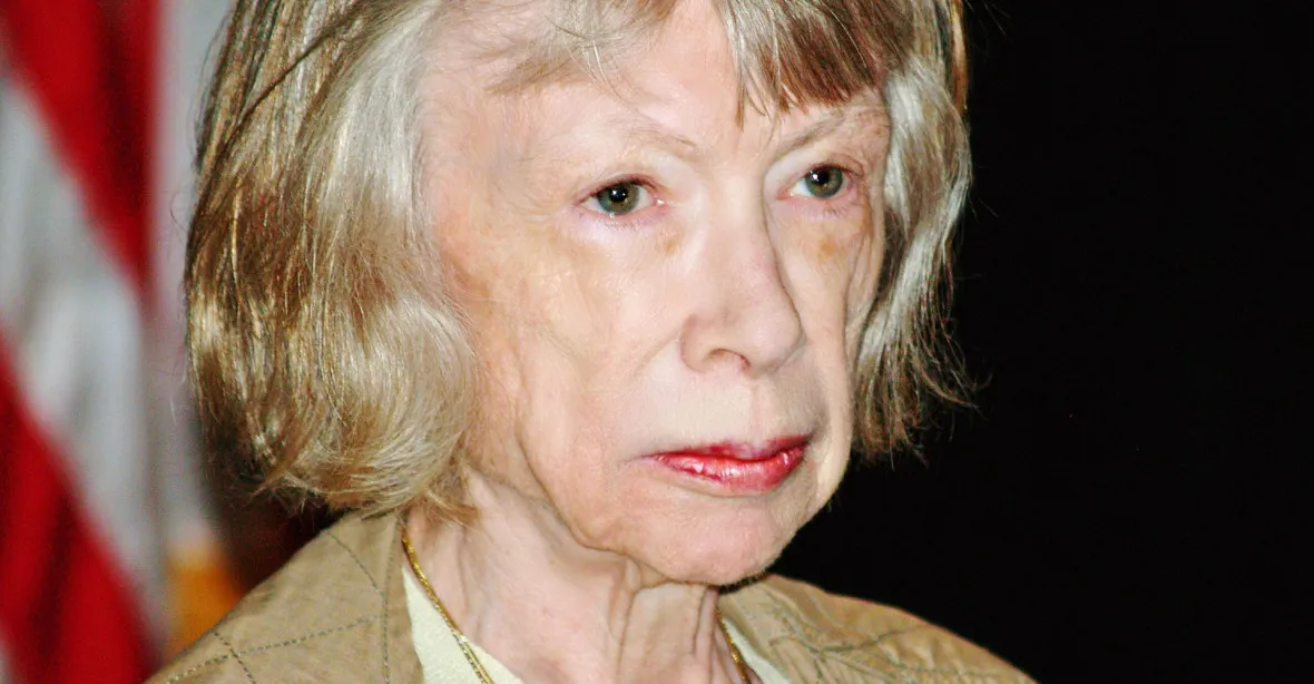 Ve věku 87 let zemřela americká spisovatelka Joan Didionová