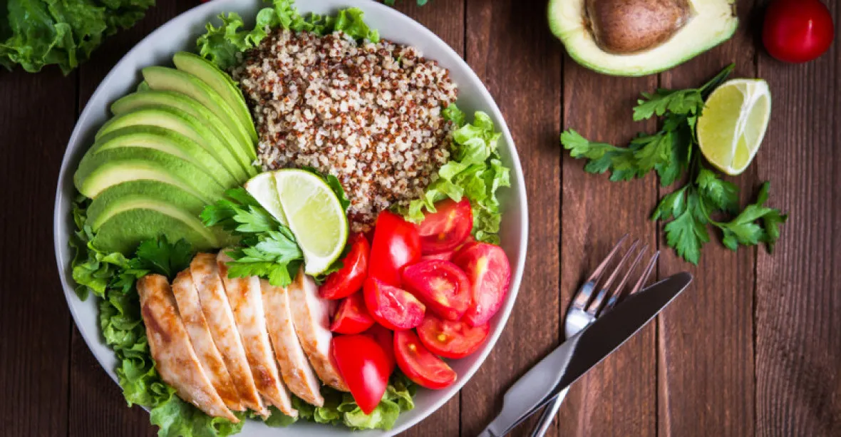 Nastává čas diet. Na Instagramu vede Eat Clean, oblíbený je středomořský styl