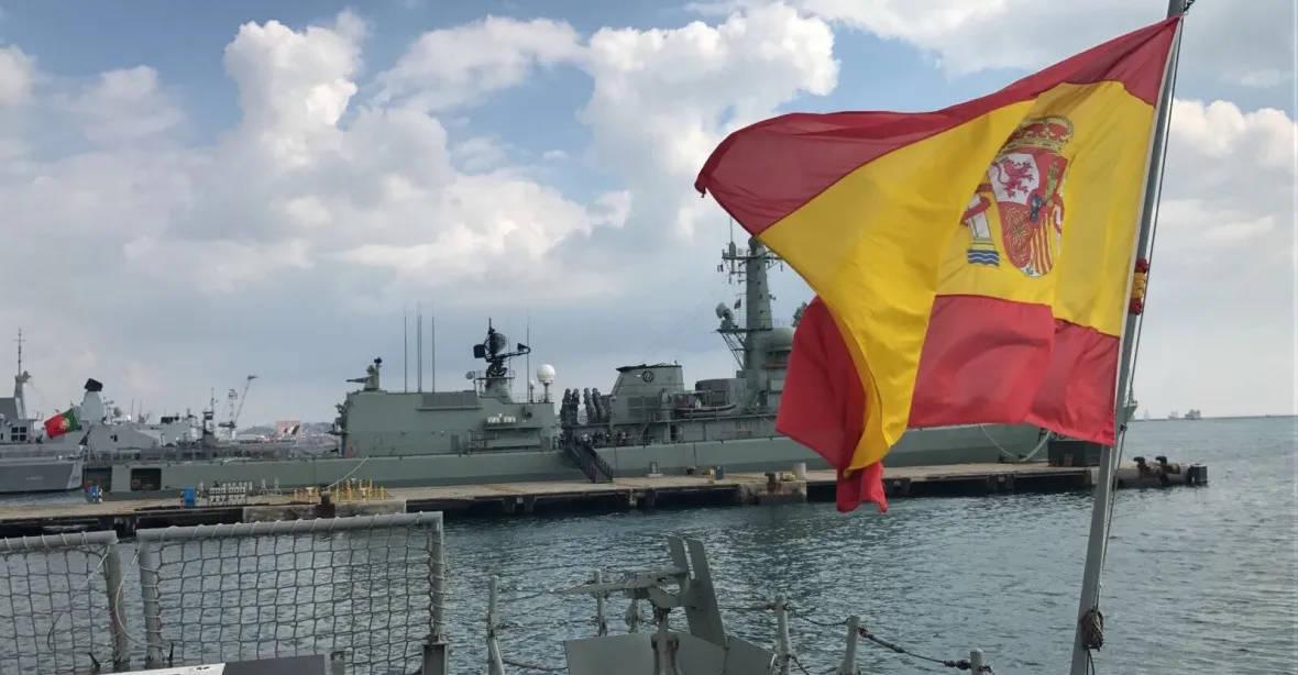 Španělsko kvůli Ukrajině vyslalo válečné lodě do Černého moře, zvažuje i stíhačky