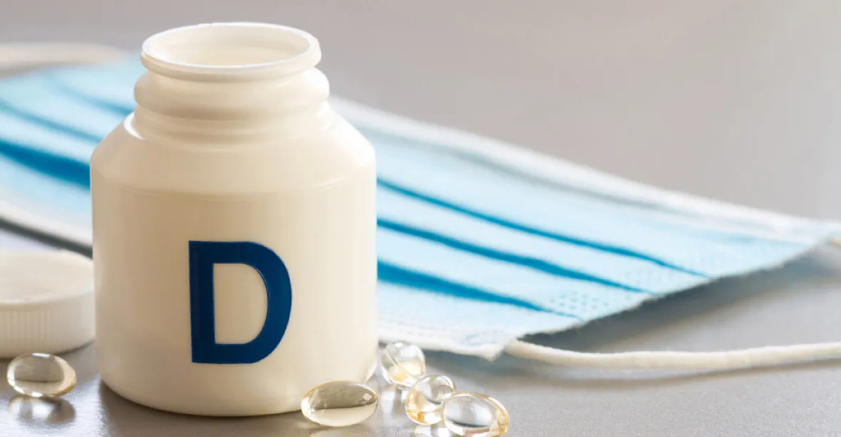 Vitamin D pomáhá zabránit těžkému průběhu covidu, potvrdila další studie