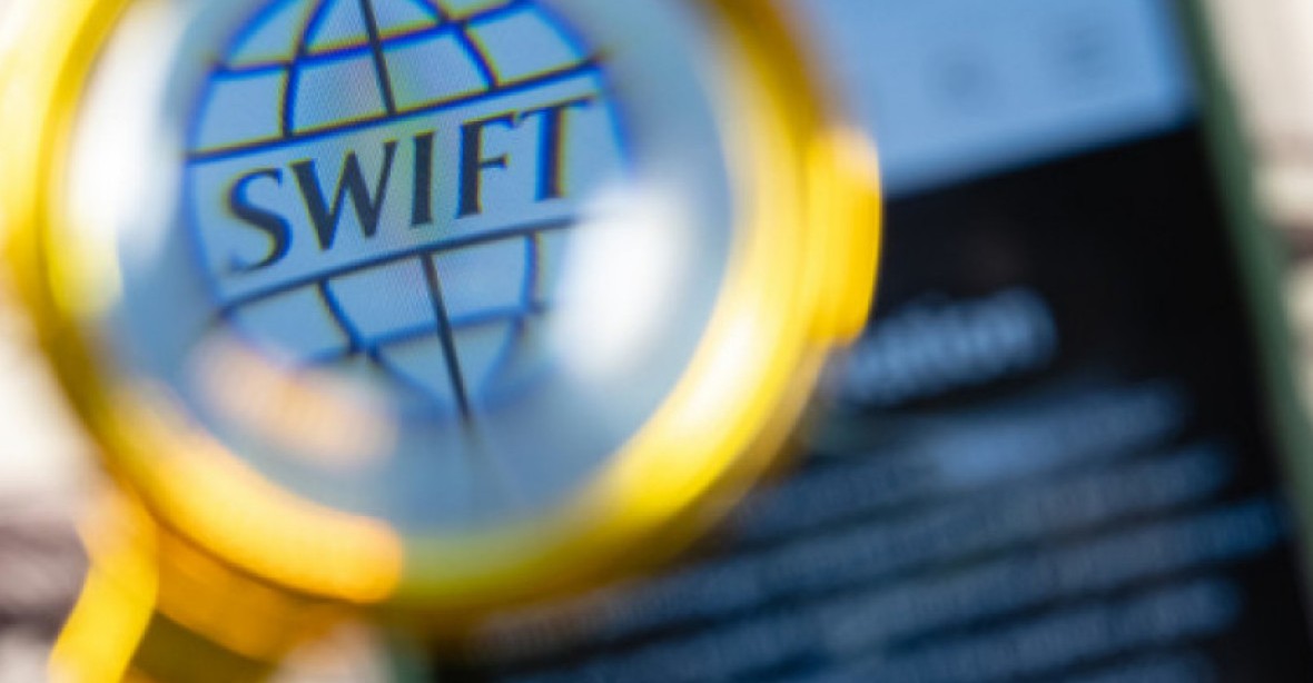 EU odstřihne ruské banky od SWIFT jen částečně - Echo24.cz