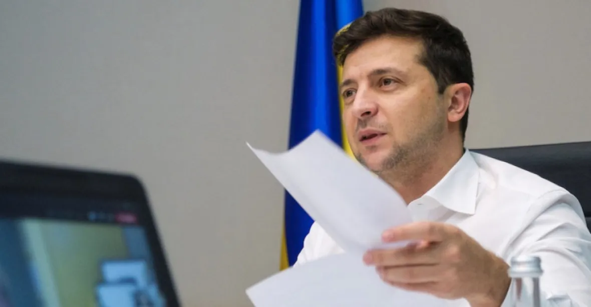 Ukrajina se vzdala vstupu do NATO. „O Krymu můžeme jednat,“ řekl Zelenskyj
