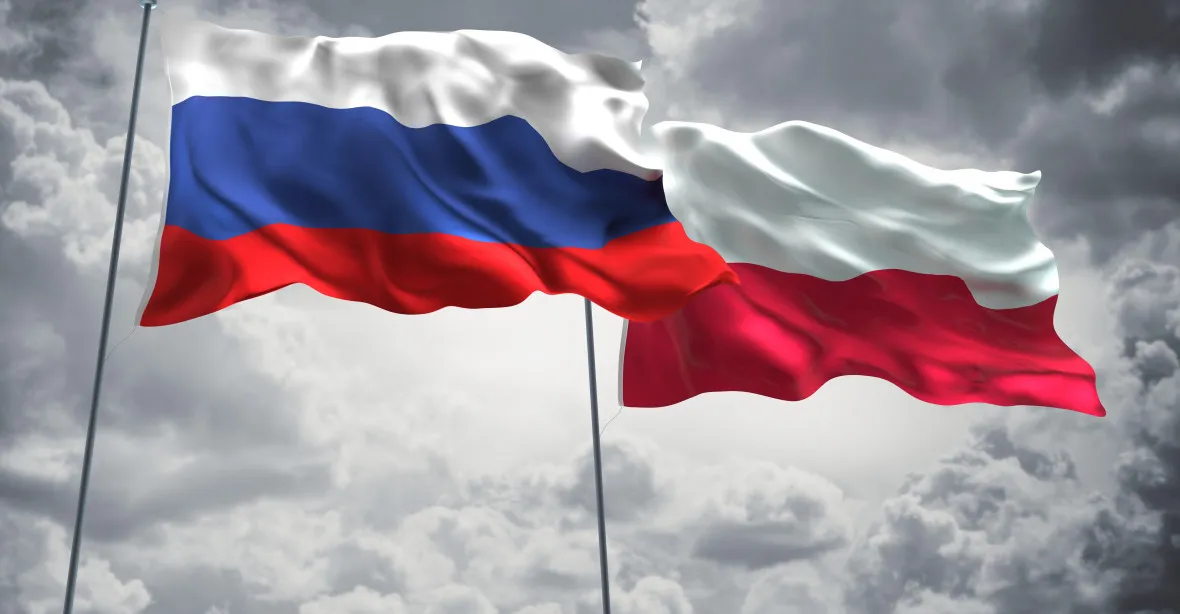 „Je čas denacifikovat Polsko,“ píše ruská Pravda a varuje před následky mise NATO