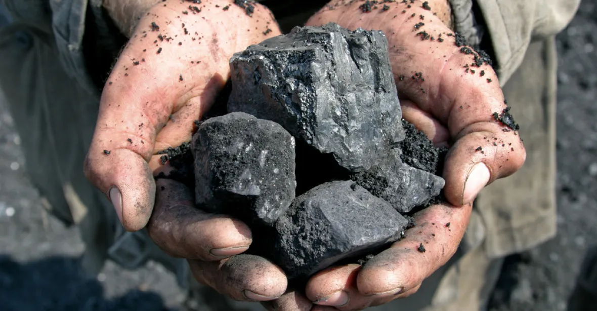Německo podporuje zákaz uhlí z Ruska. Termín ještě nepadl