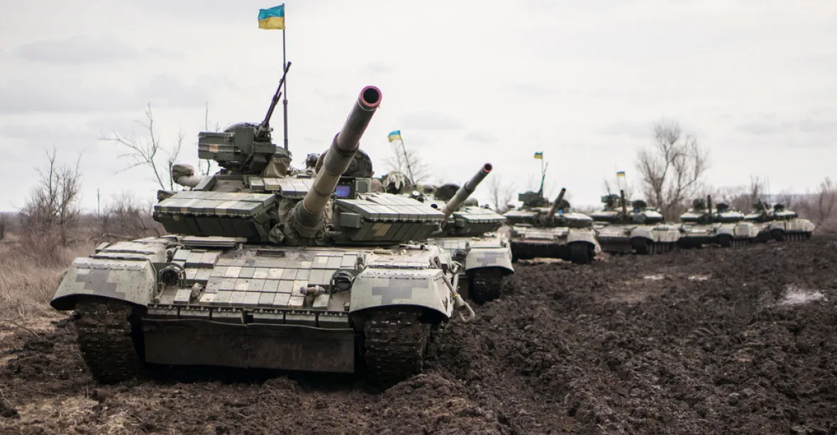 V Česku se budou opravovat poškozené ukrajinské tanky a transportéry