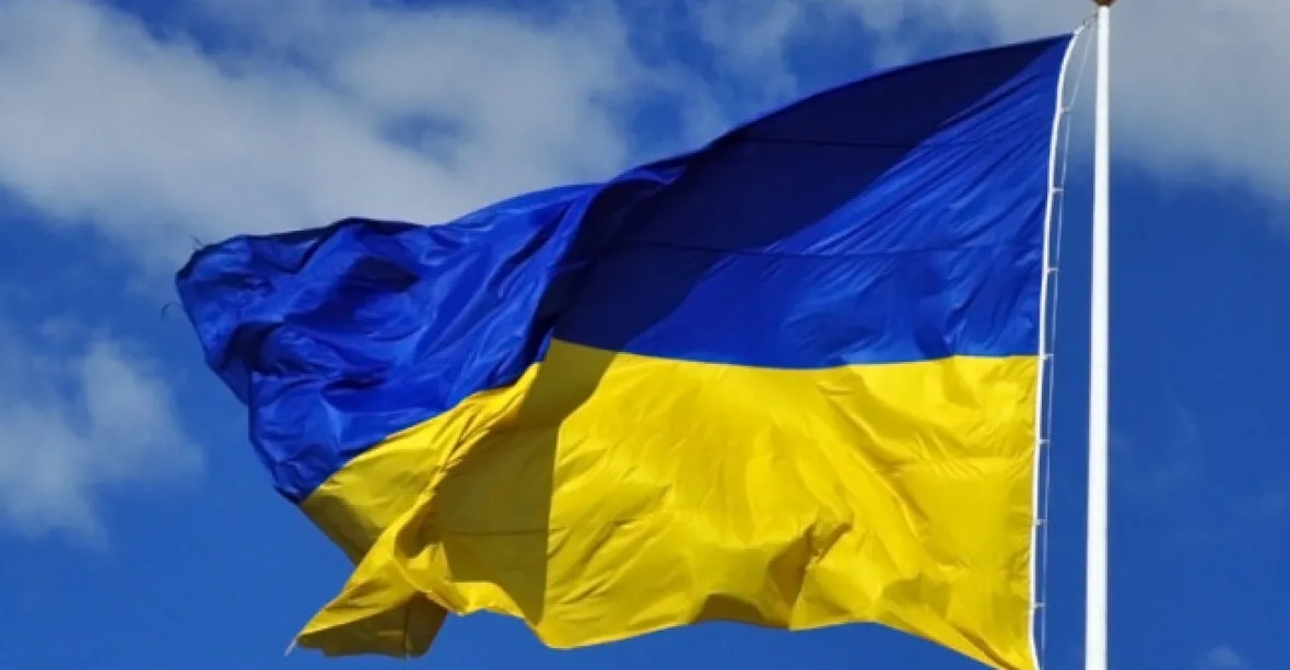 „Facka ukrajinskému lidu“, reagoval velvyslanec na berlínský zákaz ruských i ukrajinských vlajek