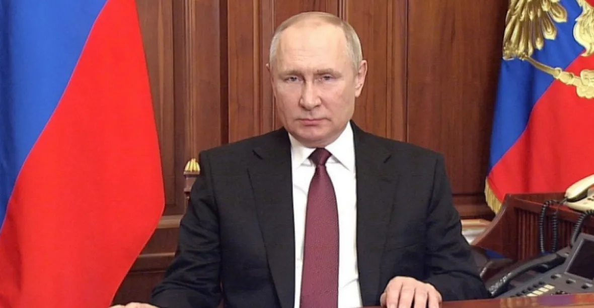 Starý nemocný mužíček s imperiálními ambicemi. Kyjev kritizuje Putinův projev